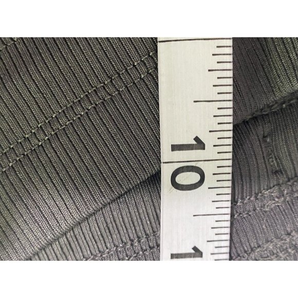 The North Face Women’s Capri Pants Pull on Elastic Waistband Gray Size Small - Picture 4 of 8